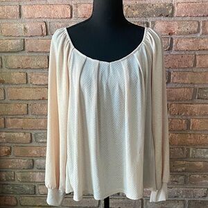 MACARON Cream Pleated Blouse